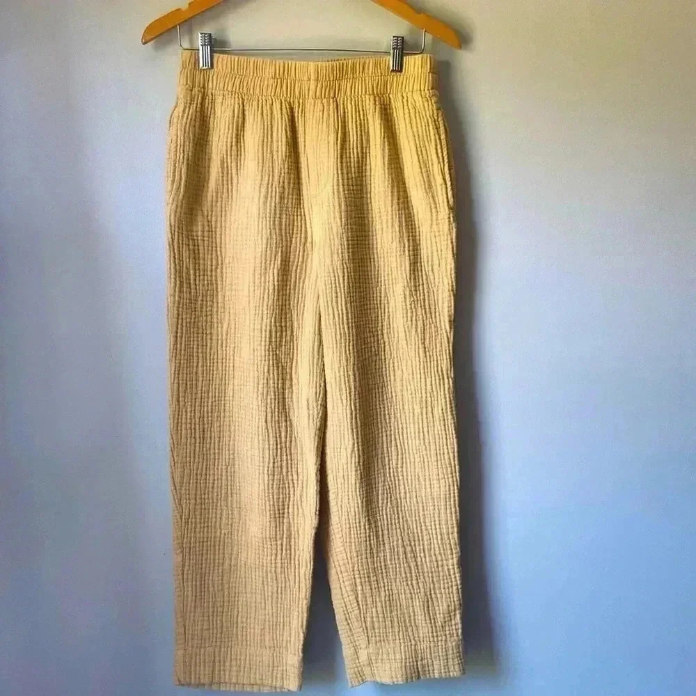 Madewell  100% Fair Trade Cotton elastic waist. Pale mustard color Size S